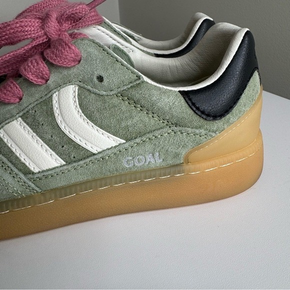 Coolway Goal Suede Gum Sole Lace-up Sneakers Size 7 Green Khaki Pink Laces - Picture 2 of 12